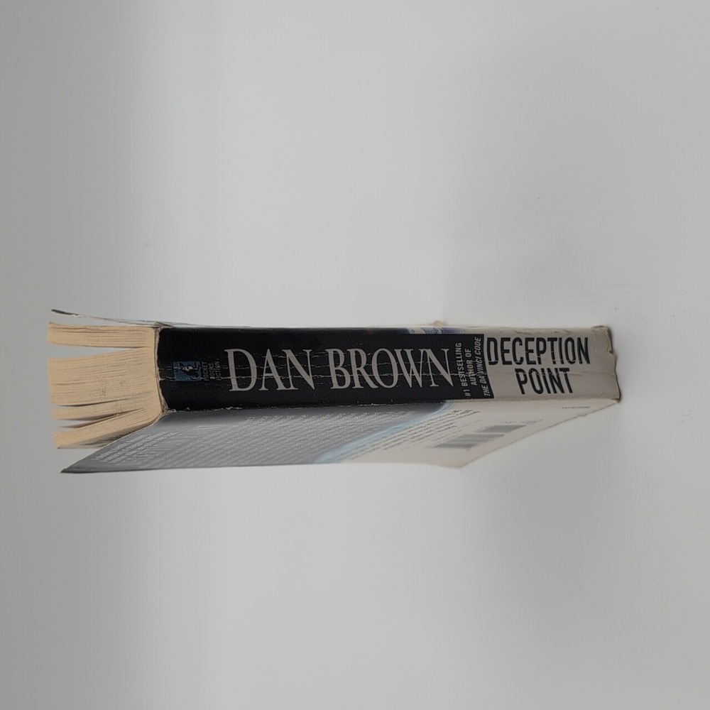💵2/$10Bundle and Save💵Deception Point Paperback Book - Picture 3 of 7